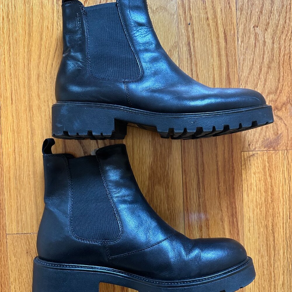 Vagabond Shoemakers Kenova Lug Chelsea Boot Sz 38 (US 7.5/8)